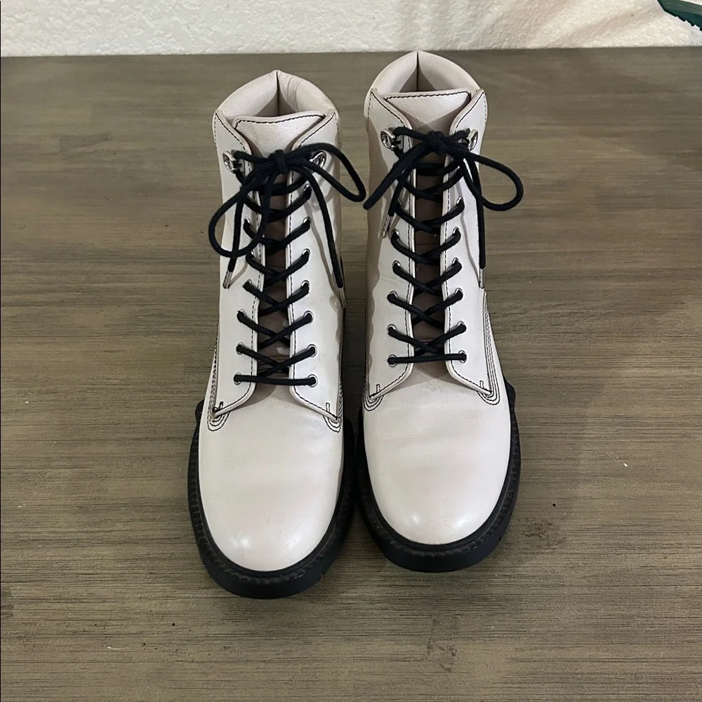 Coach Restored Lorimer Bootie Size 9.5 in Chalk White - Picture 2 of 14